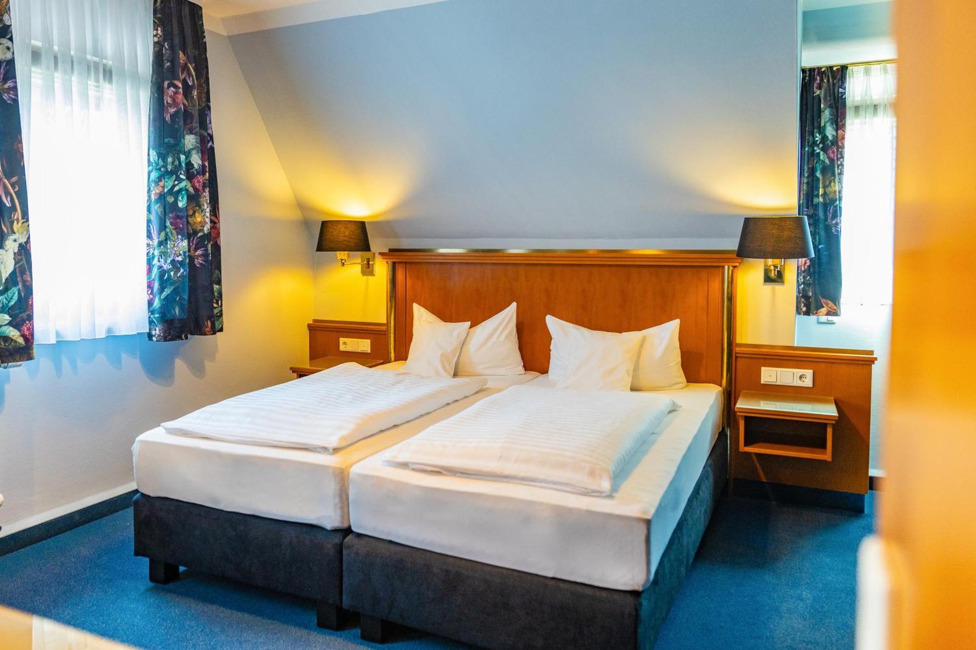 Boutique Hotel Bundschuh 3 Sterne Superior Lohr 外观 照片